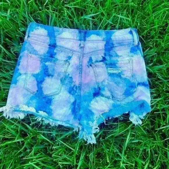 Women’s distressed tie-dye shorts/Scoop/ size 4 - Picture 3 of 5